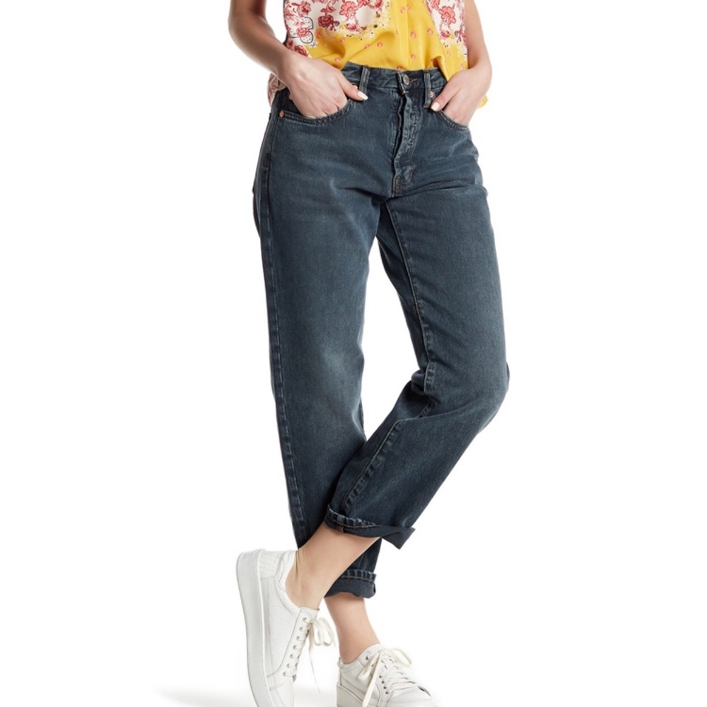 FREE people Boyfriend Universal Jeans